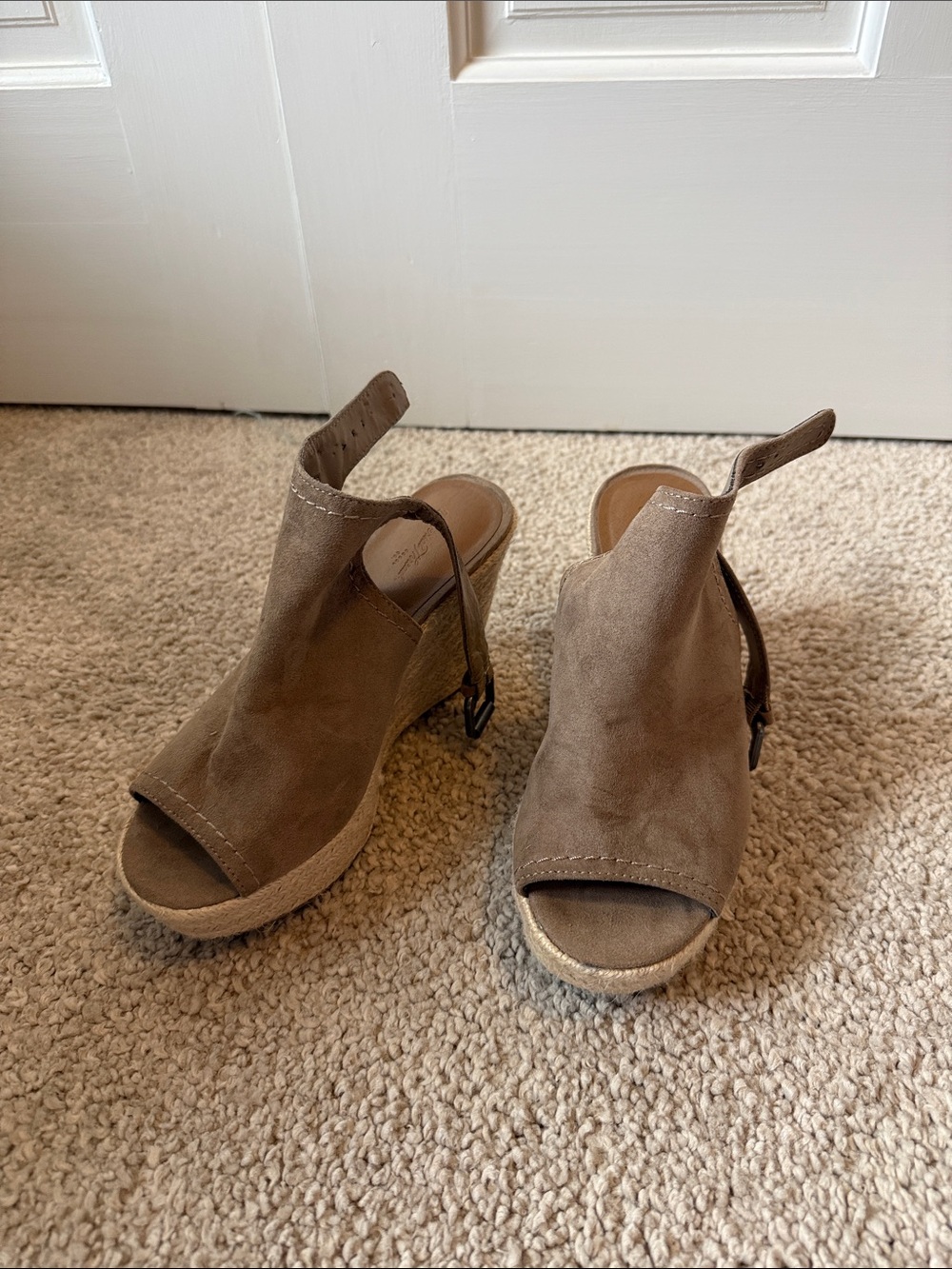 Universal Thread Taupe Suede Slingback Wedge Sandals